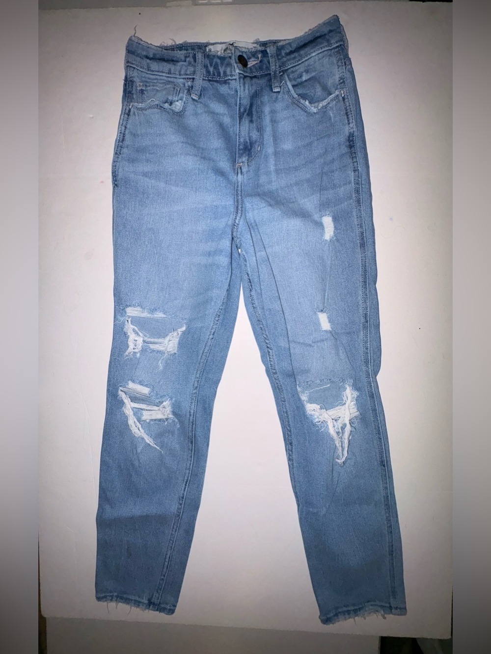 Hollister size 1R 25” curvy high rise mom jean